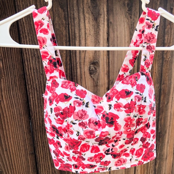 Charlotte Russe Tops - Charlotte Russe Floral Crop Top New Without Tags